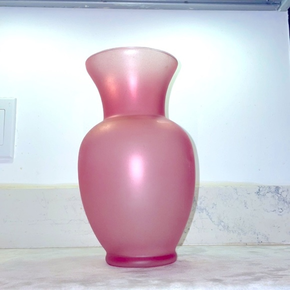 Satin Pink Glass Vase Large Mid Century Modern Vintage MCM 9 Inches Tall EUC